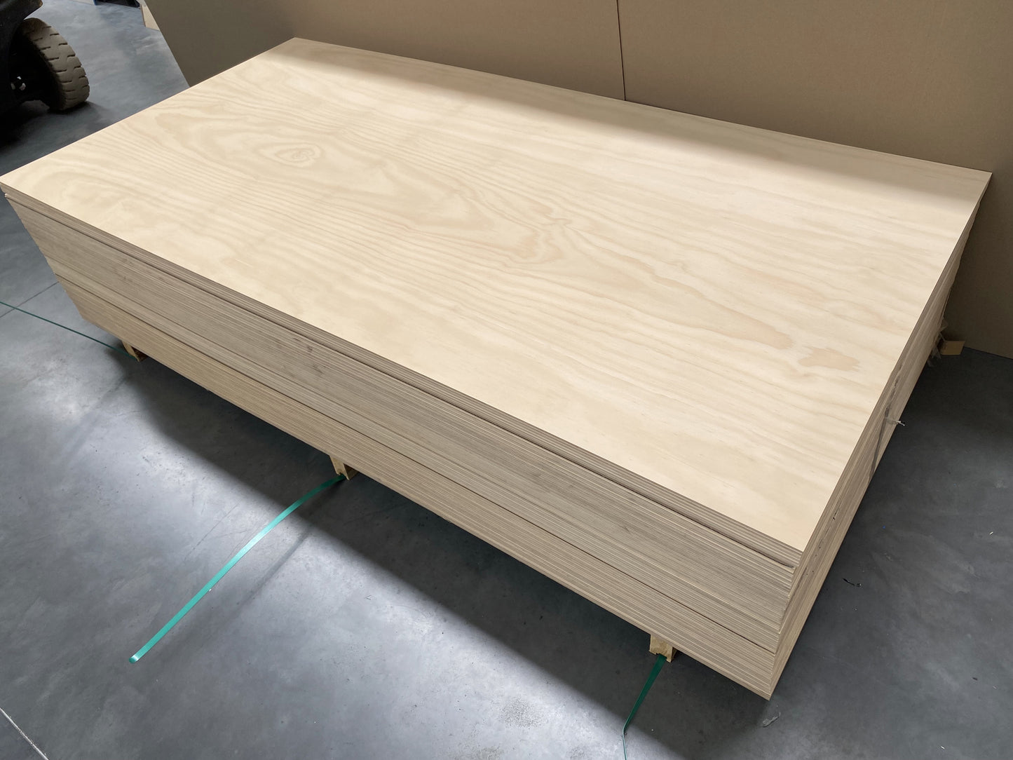 6mm BB Grade Laser Plywood - Hoop Pine